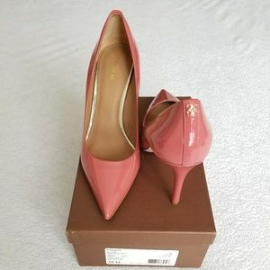 A beautiful Teddy patent Coach pump!!!